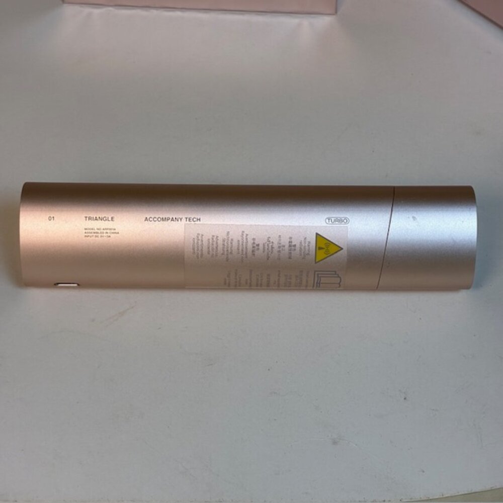 AMIRO R3 Turbo Facial RF Skin Tightening Device - Picture 3 of 8